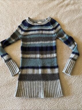Between Me & You Striped Crewneck Sweater in Gray and Blue XS